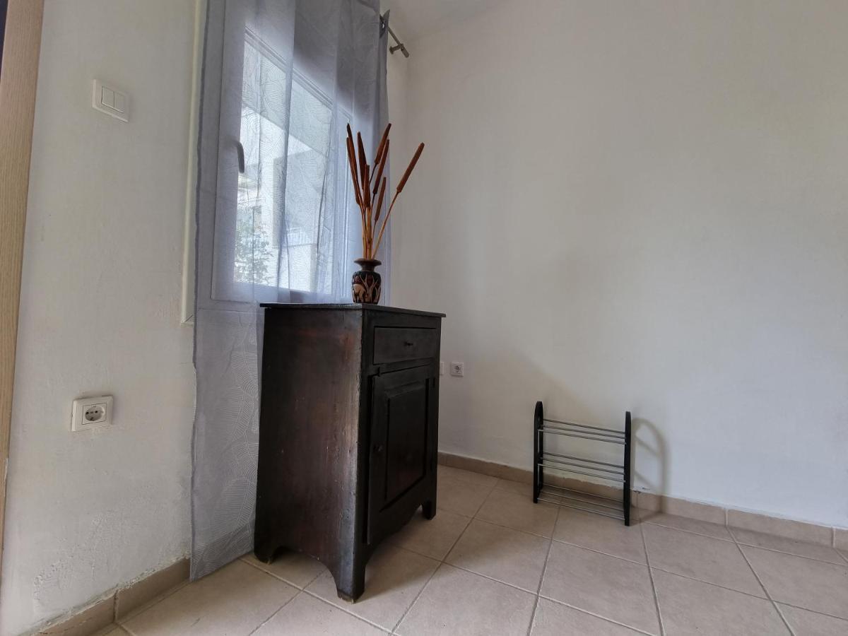 הוילה Peraía Sunny House מראה חיצוני תמונה