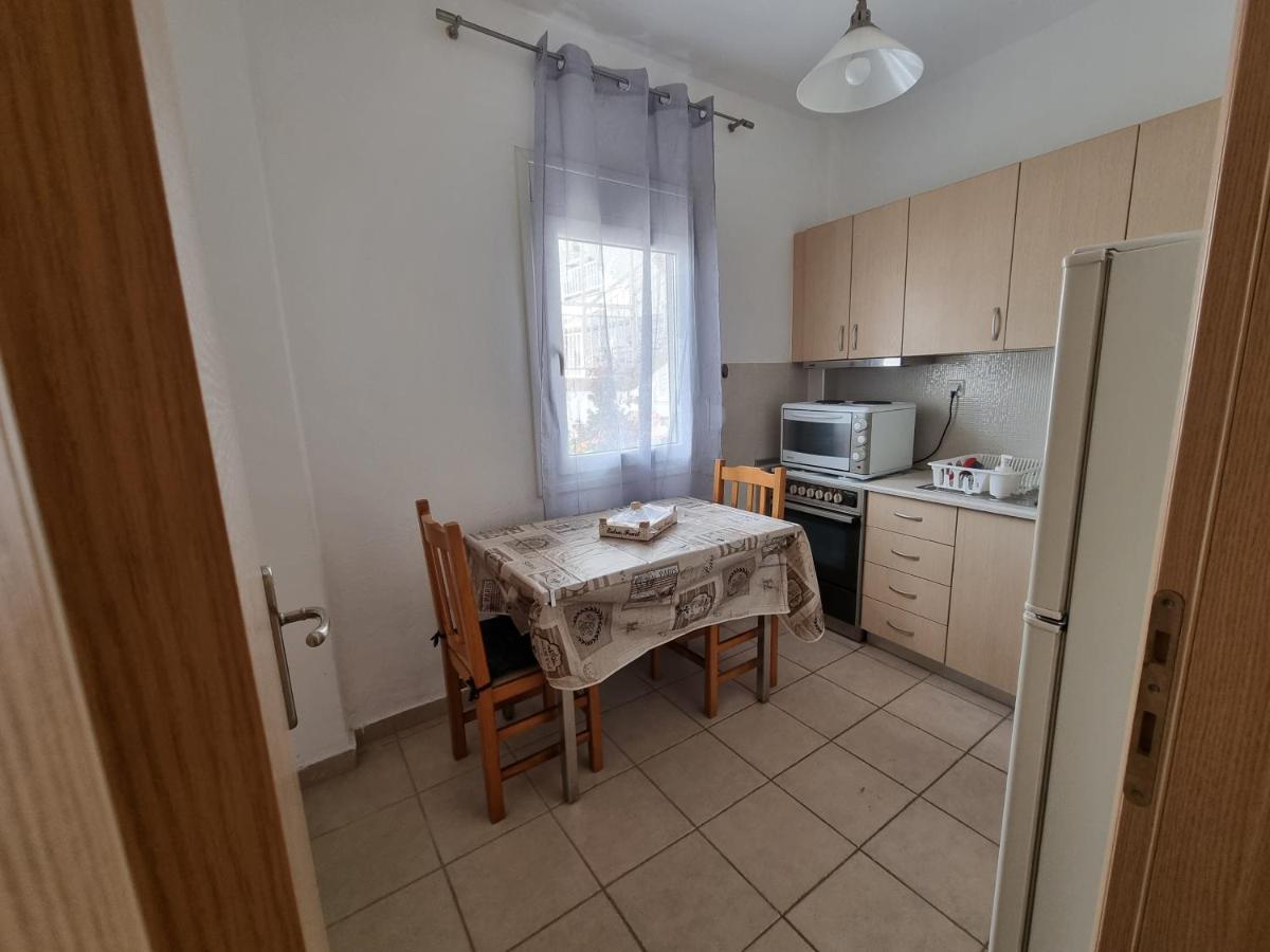 הוילה Peraía Sunny House מראה חיצוני תמונה